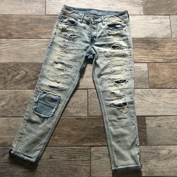 American Eagle Outfitters Denim - American Eagle Tomgirl Distressed Jeans